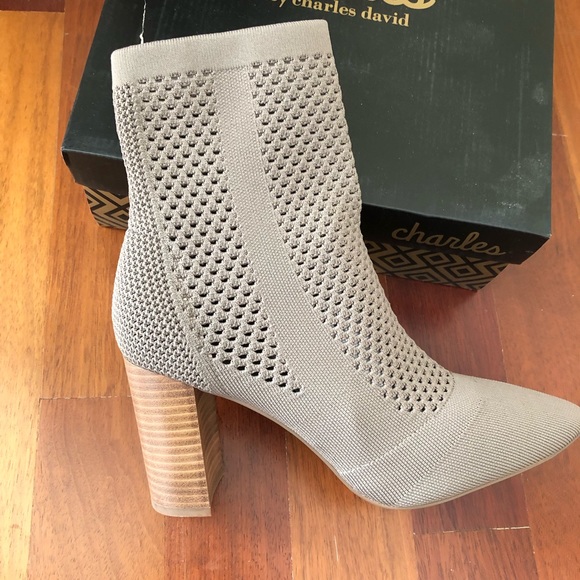 ♦️BNIB Charles David bootie - Picture 8 of 15